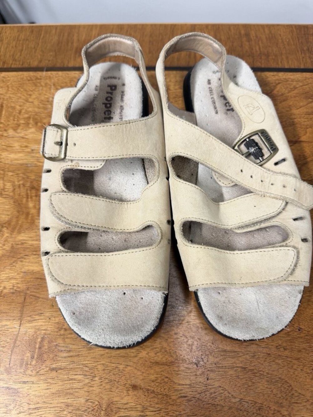 Propet Breeze Walker Women’s 7 Sandals Beige Tan Adjustable Strap W0001
